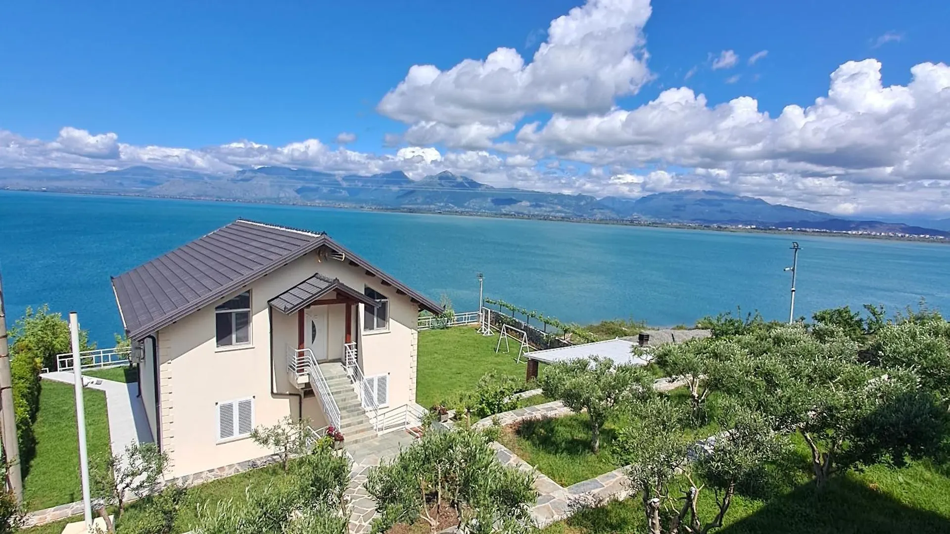 بيت ضيافة Xhuli Guesthouse شكودر