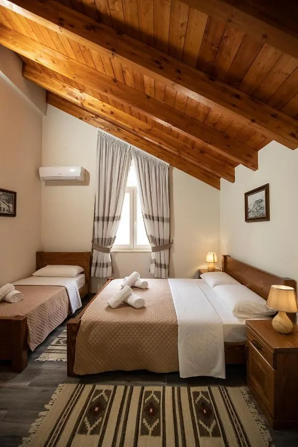 Gasthuis Xhuli Guesthouse Shkodër